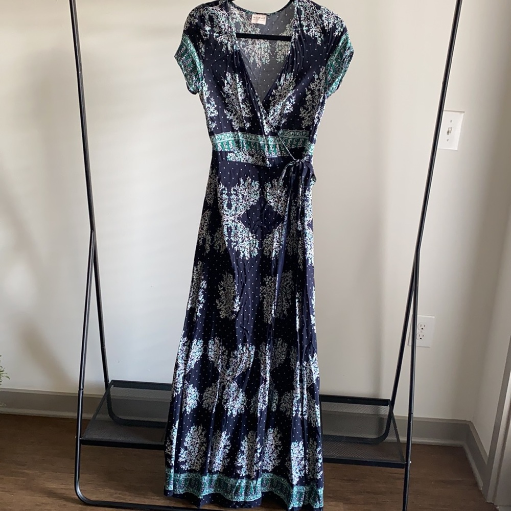 NOMAD maxi dress